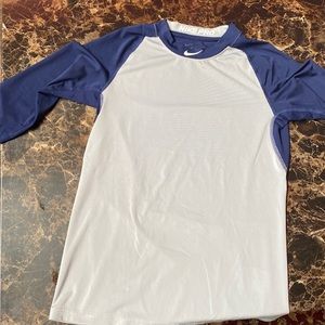 NIKE PRO dri-fit size youth L